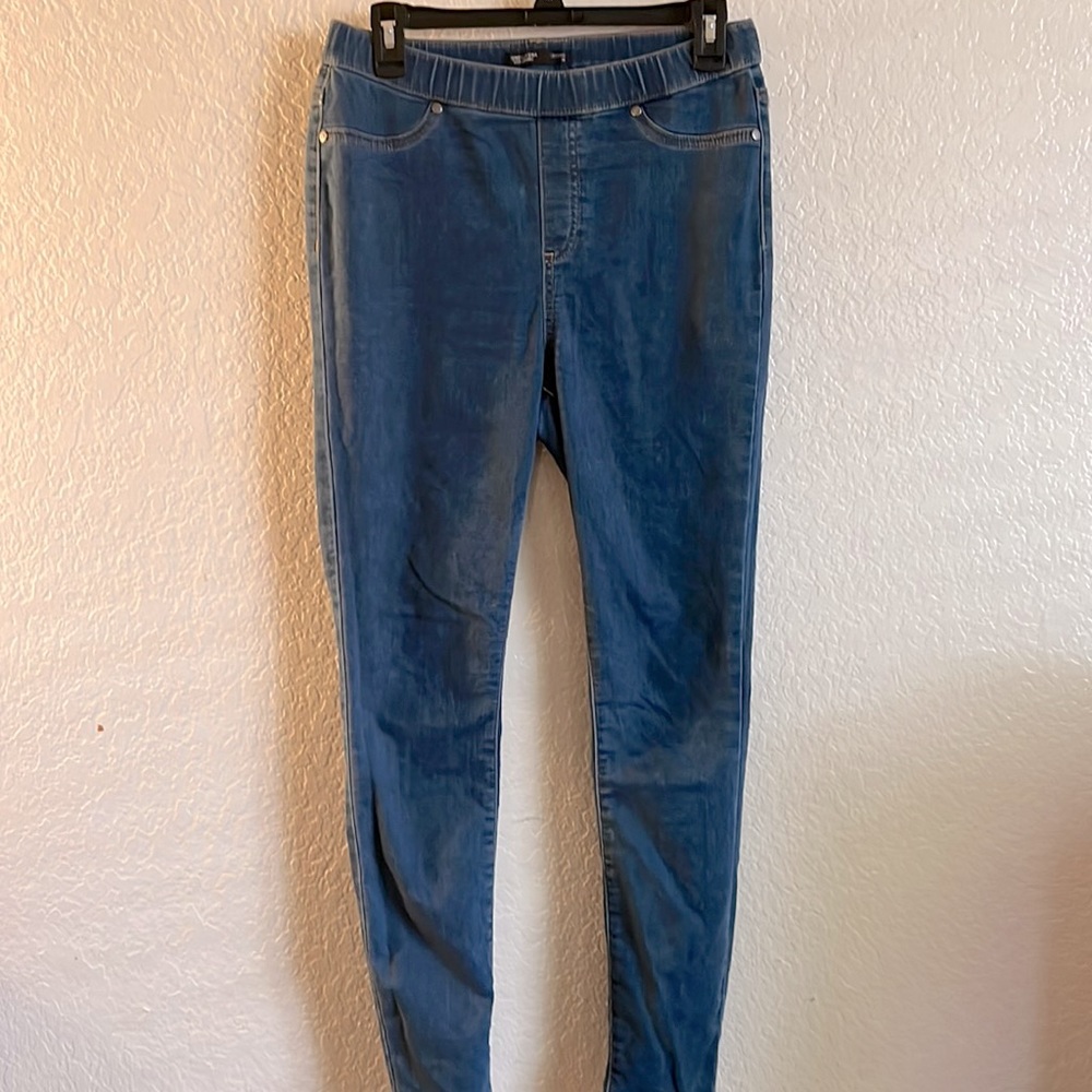 Woman’s jeggings